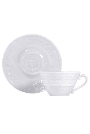 LOUVRE Tea cup and saucer